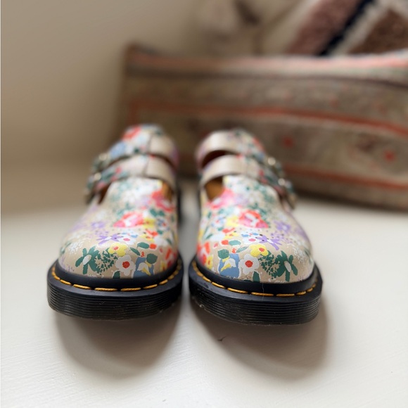 Dr. Marten’s 8065 Two Strap Mary Jane - Parchment Beige Floral Mash Up Leather - Picture 4 of 11